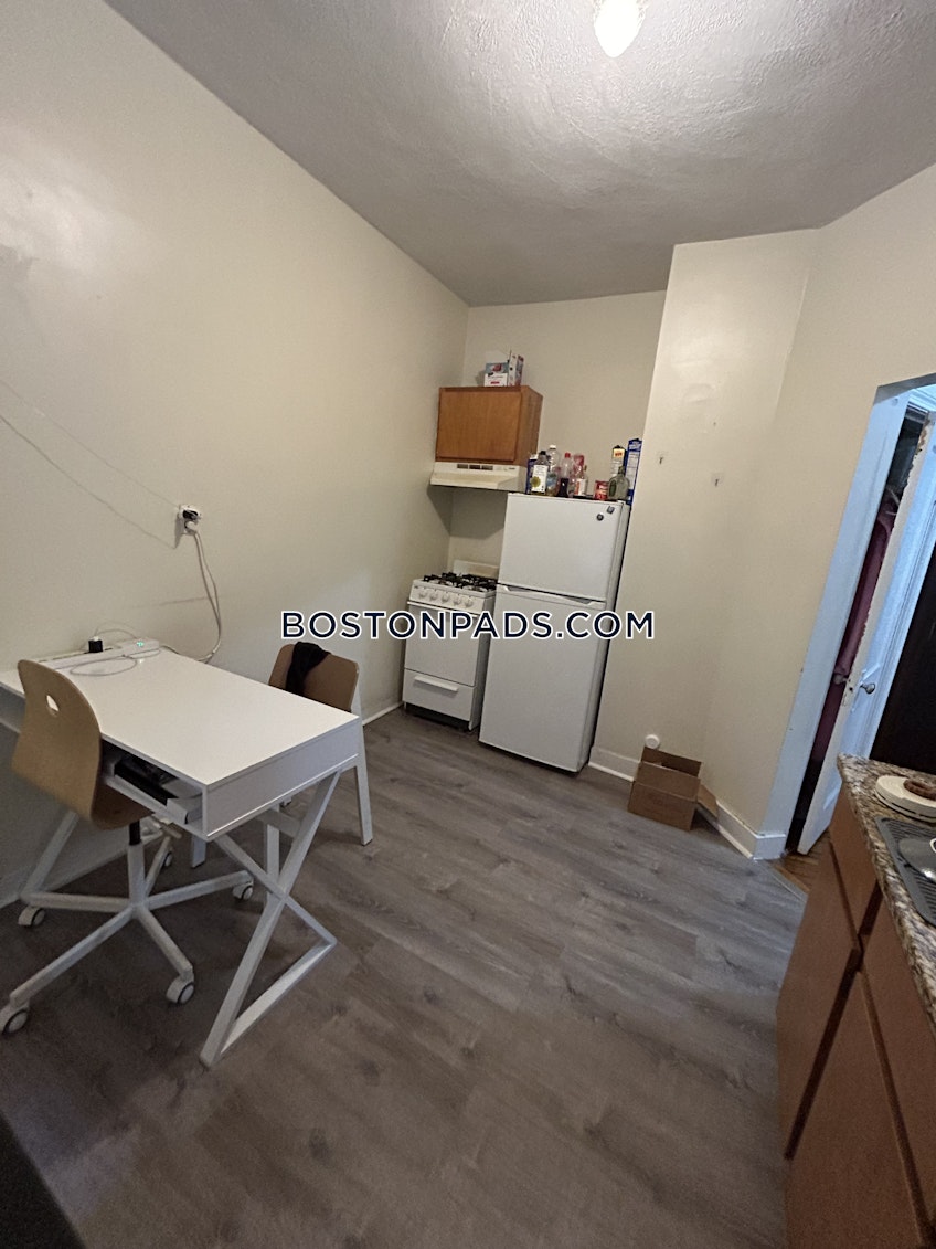 Boston - $2,150+ /month