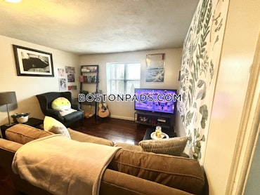 Boston - 2 Beds, 1 Baths