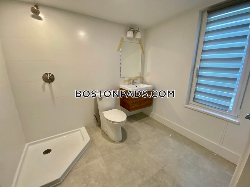 BOSTON - SOUTH BOSTON - ANDREW SQUARE - 5 Beds, 3 Baths - Image 15