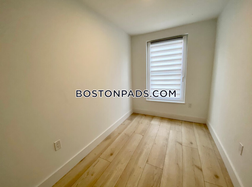 BOSTON - SOUTH BOSTON - ANDREW SQUARE - 5 Beds, 3 Baths - Image 4