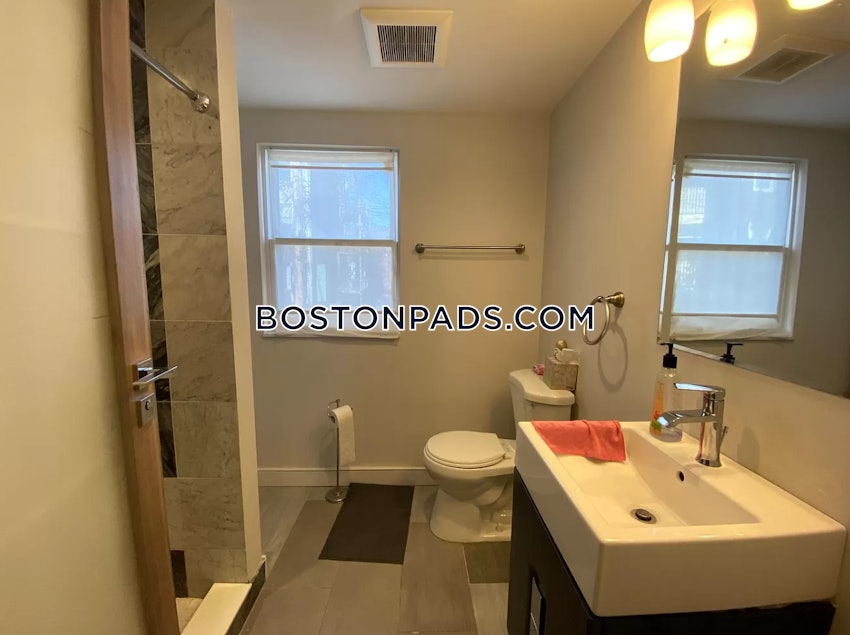 BOSTON - SOUTH BOSTON - ANDREW SQUARE - 5 Beds, 3 Baths - Image 21