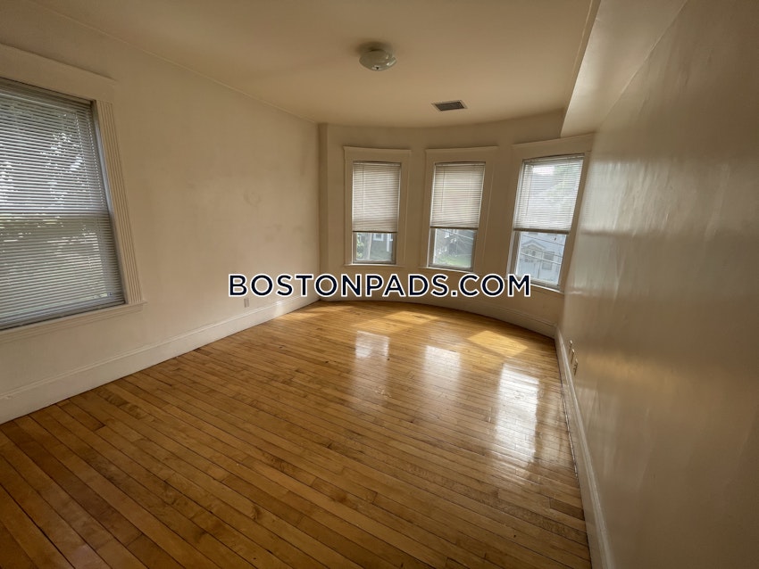 BOSTON - BRIGHTON - OAK SQUARE - 4 Beds, 2.5 Baths - Image 37