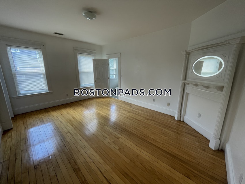 BOSTON - BRIGHTON - OAK SQUARE - 4 Beds, 2.5 Baths - Image 35