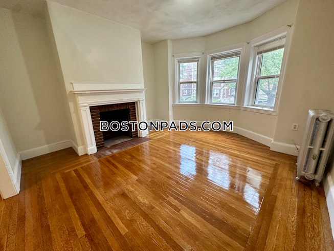 Somerville - $4,250+ /mo