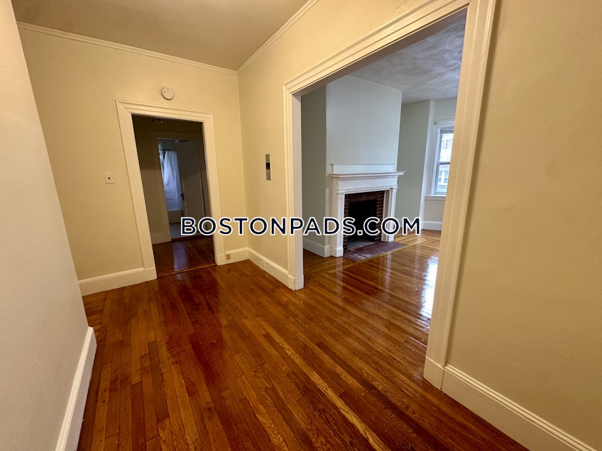 Somerville - $4,250+ /month