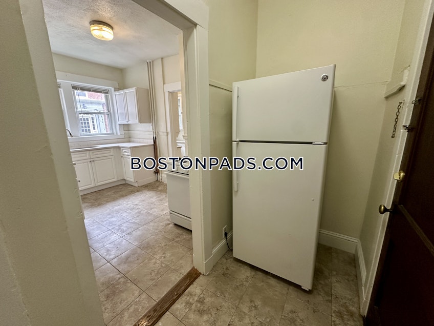 Somerville - $4,250+ /month