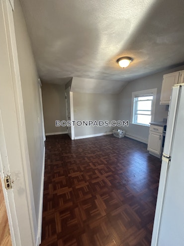 Boston - 2 Beds, 1 Baths