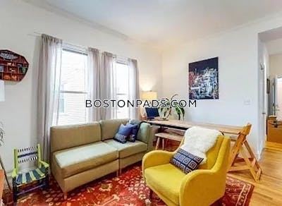 Somerville Apartment for rent 2 Bedrooms 1 Bath  Union Square - $2,600