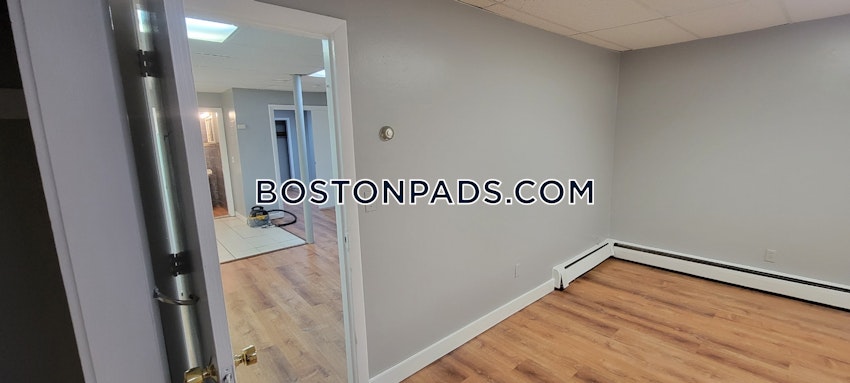 BOSTON - FENWAY/KENMORE - 2 Beds, 1 Bath - Image 3