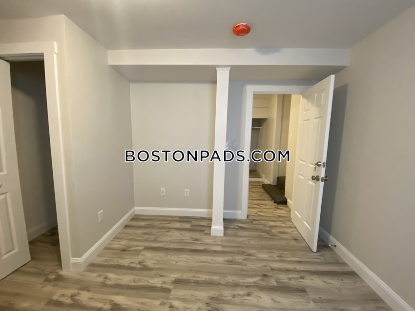 BOSTON - MATTAPAN - 3 Beds, 1 Bath - Image 32