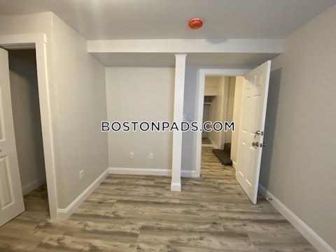 Verrill St. Boston photo 32