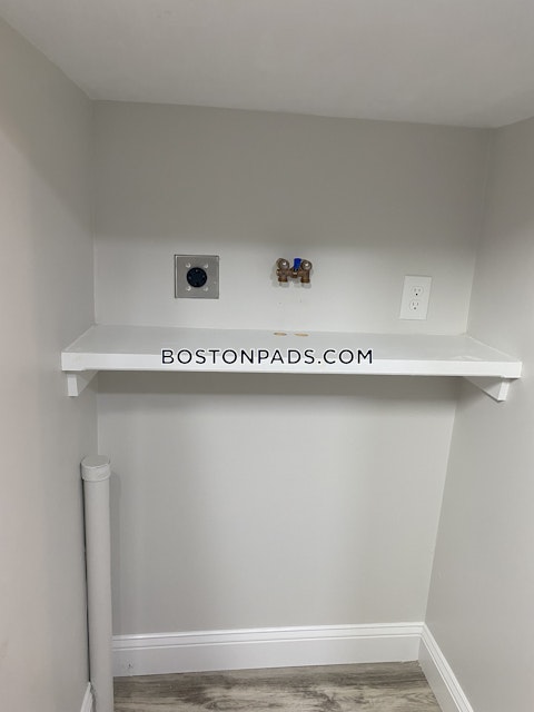 Verrill St. Boston photo 22