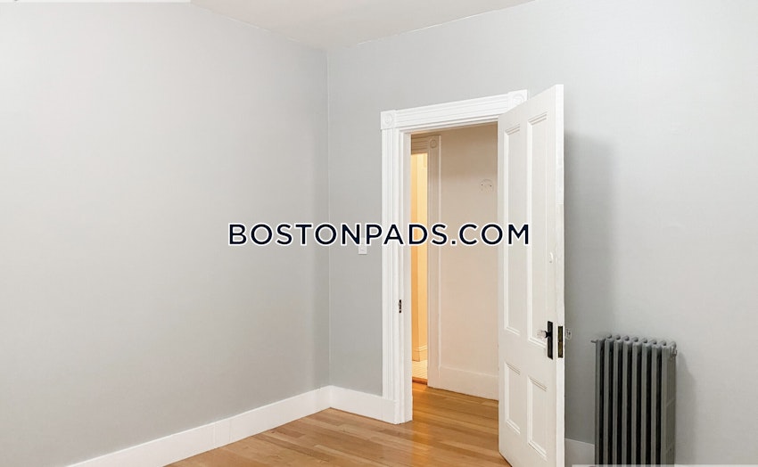 BROOKLINE - BROOKLINE HILLS - 3 Beds, 1.5 Baths - Image 14