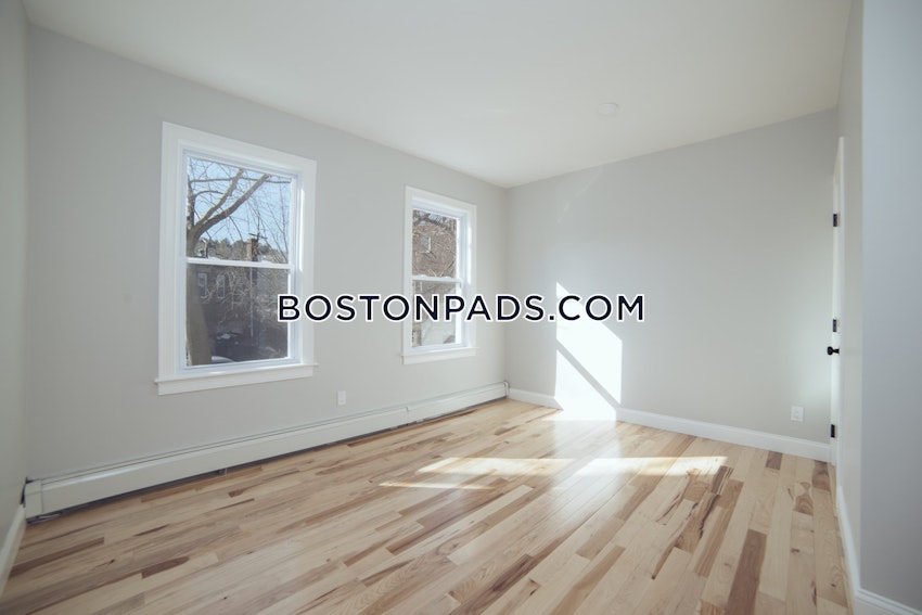 BROOKLINE - CHESTNUT HILL - 3 Beds, 1.5 Baths - Image 15