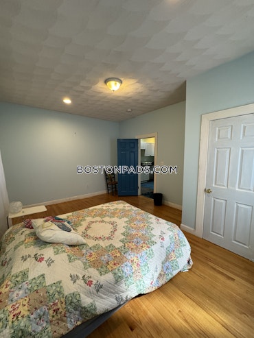 Boston - 3 Beds, 1 Baths