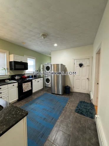 Boston - 3 Beds, 1 Baths