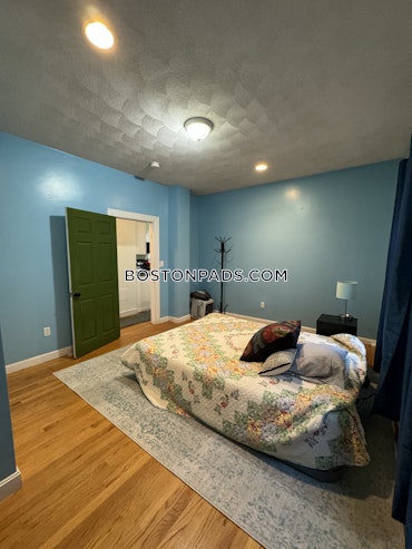 Boston - 3 Beds, 1 Baths