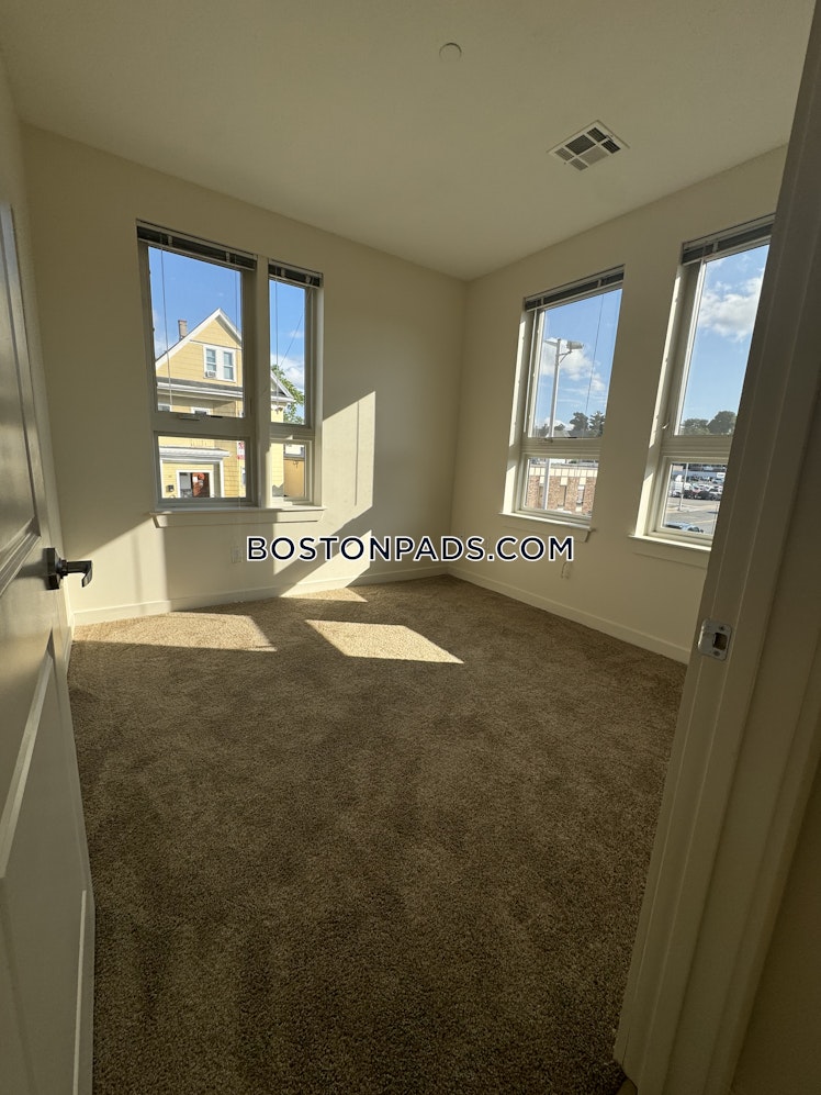 Eastern Ave., Malden