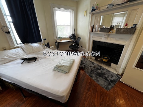 Centre St. Boston photo 14