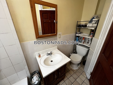 Centre St. Boston photo 22