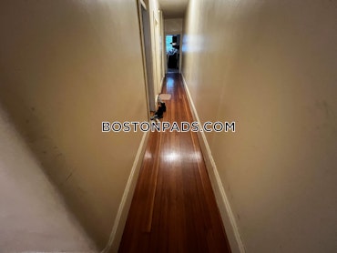 Boston - 4 Beds, 1 Baths