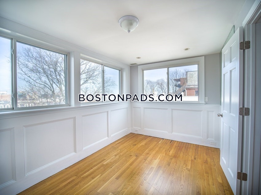 BOSTON - SOUTH BOSTON - EAST SIDE - 4 Beds, 2 Baths - Image 10
