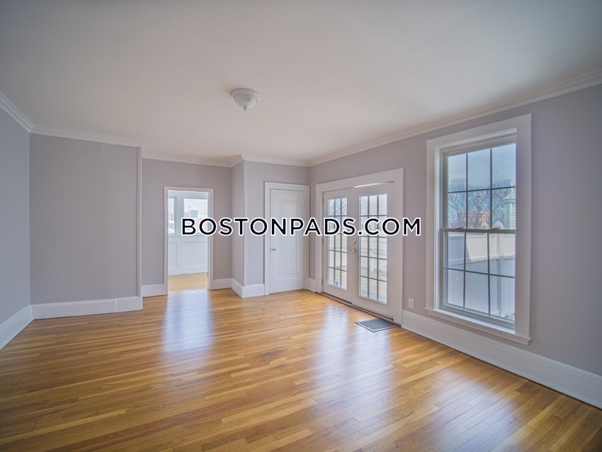 BOSTON - SOUTH BOSTON - EAST SIDE - 4 Beds, 2 Baths - Image 14