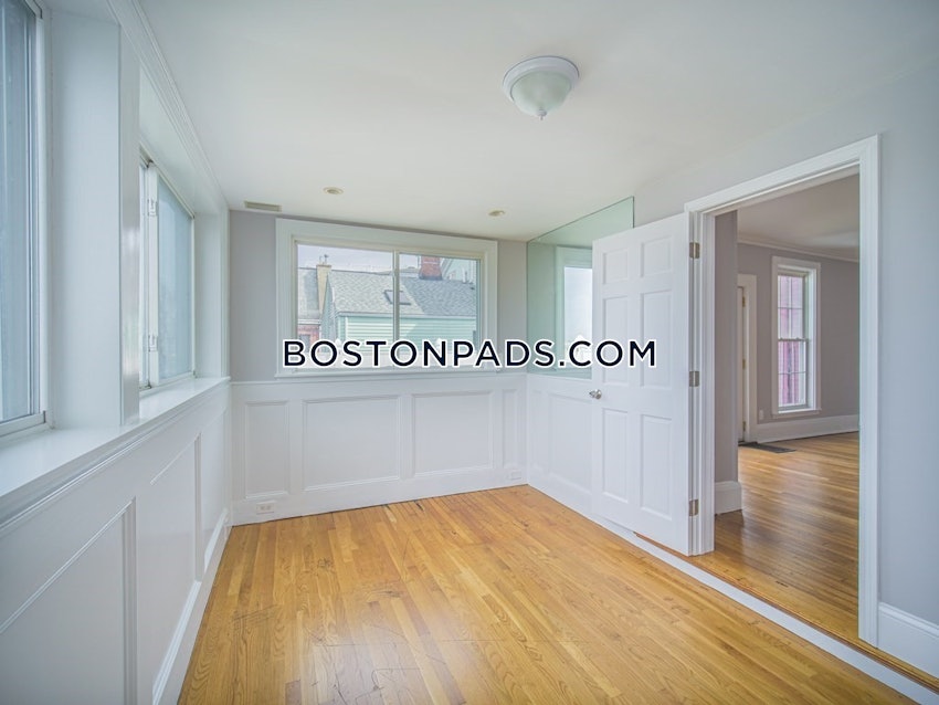 BOSTON - SOUTH BOSTON - EAST SIDE - 4 Beds, 2 Baths - Image 12