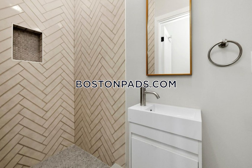 BOSTON - EAST BOSTON - JEFFRIES POINT - 5 Beds, 4 Baths - Image 14