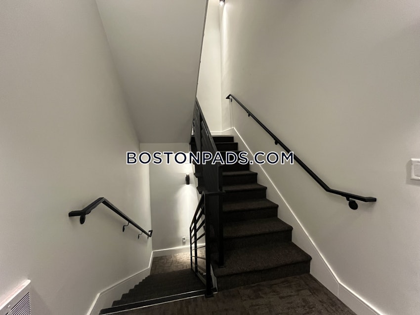 BOSTON - EAST BOSTON - ORIENT HEIGHTS - 2 Beds, 2.5 Baths - Image 7