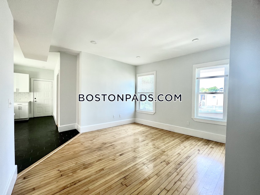 BOSTON - DORCHESTER - SAVIN HILL - 4 Beds, 1 Bath - Image 30