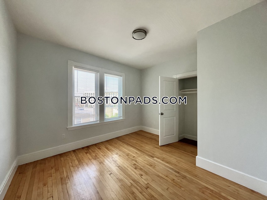 BOSTON - DORCHESTER - SAVIN HILL - 4 Beds, 1 Bath - Image 29