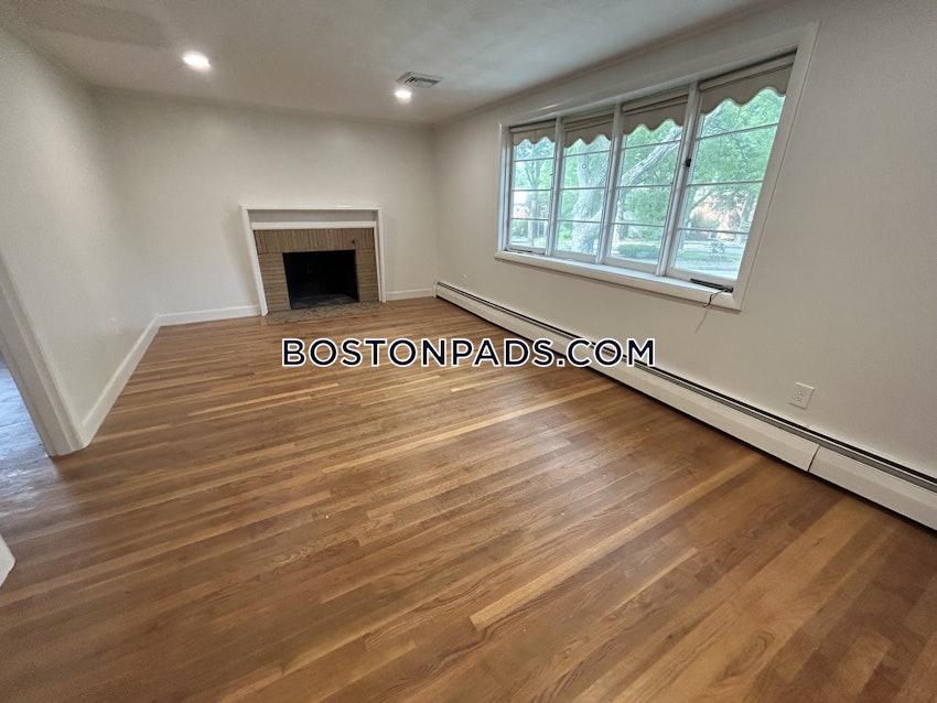 BOSTON - WEST ROXBURY - 3 Beds, 2 Baths - Image 8