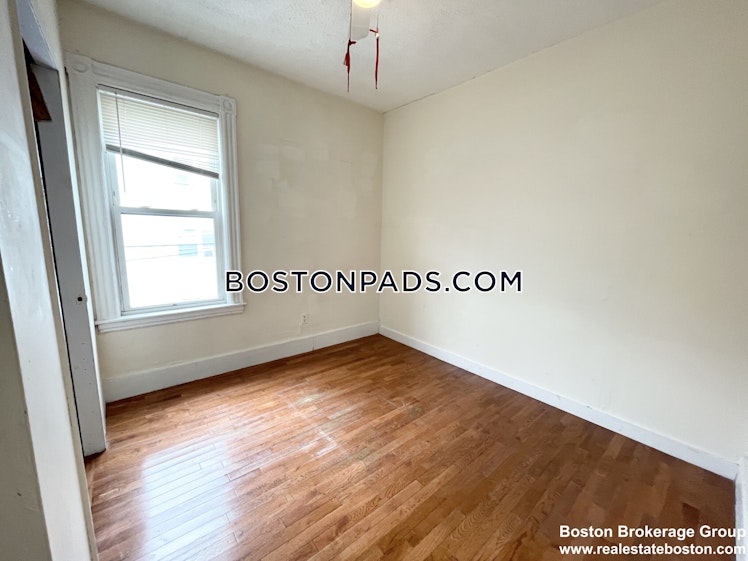 Crescent Ave., Boston