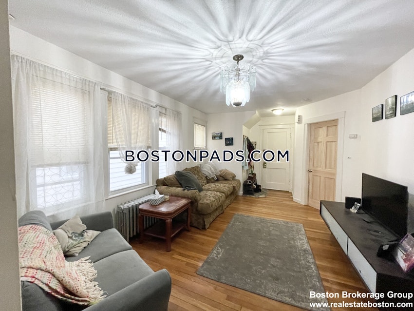 BOSTON - DORCHESTER - SAVIN HILL - 3 Beds, 1 Bath - Image 2