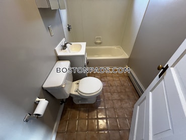 Boston - 2 Beds, 1 Baths