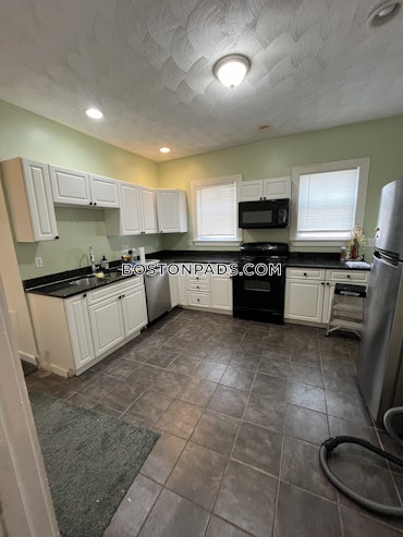 Boston - 3 Beds, 1 Baths