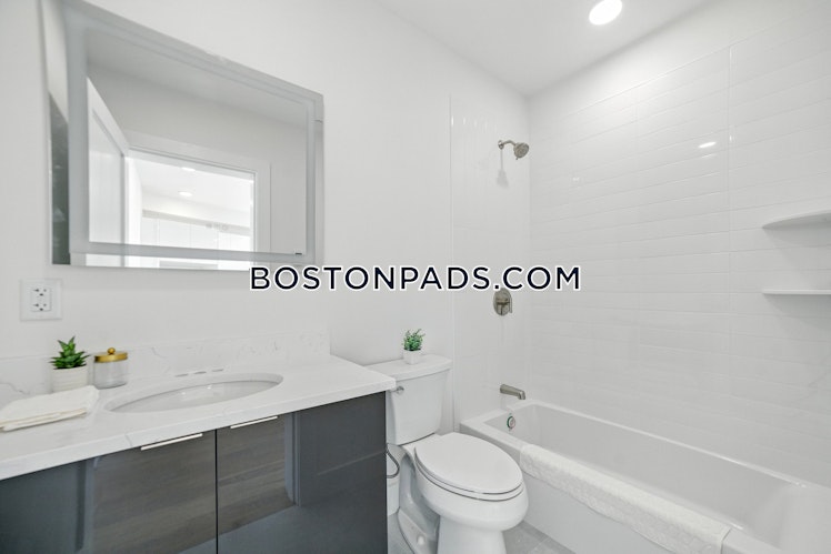 Hichborn St., Boston