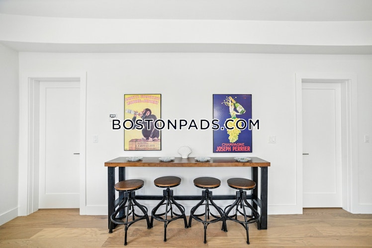 Hichborn St., Boston