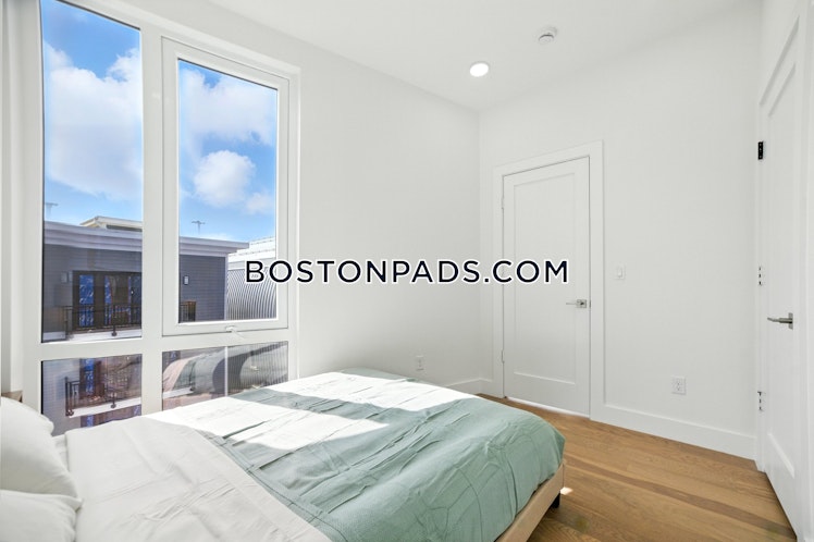 Hichborn St., Boston