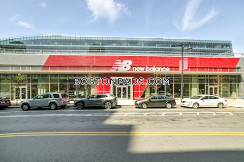 Hichborn St. Boston photo 23