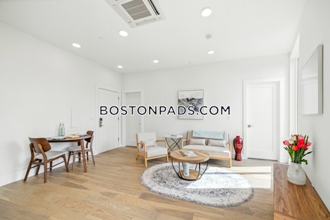 Hichborn St. Boston photo 8