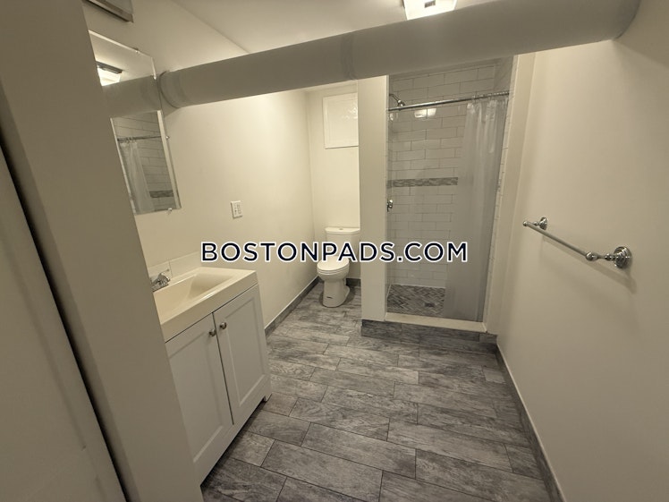 Farrington Ave., Boston