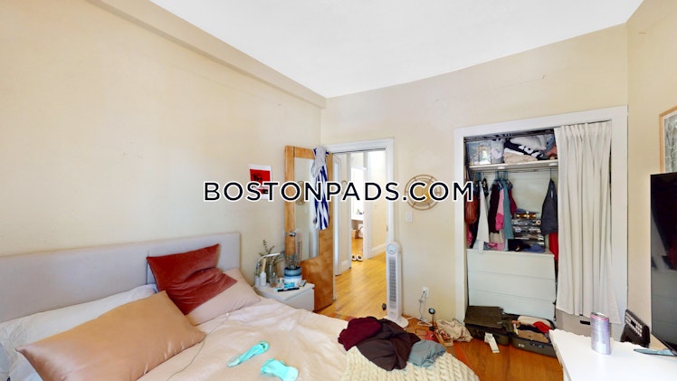 Hammond St., Roxbury Crossing