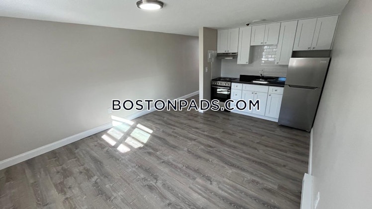 Farm Rd., Marlborough