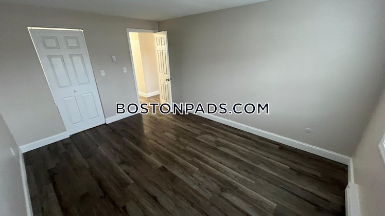 Farm Rd., Marlborough