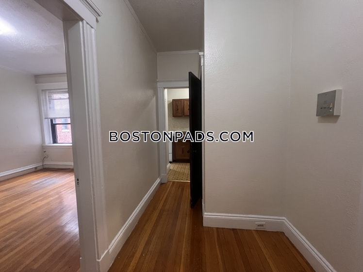 Washington St., Malden