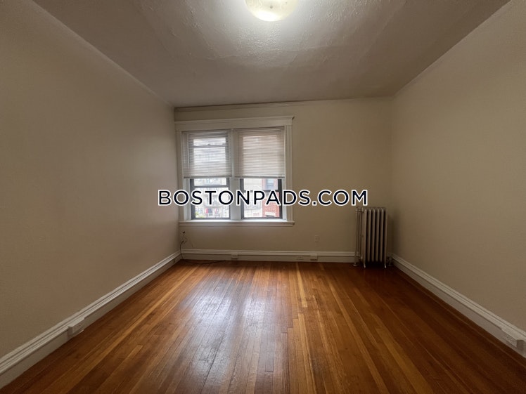 Washington St., Malden