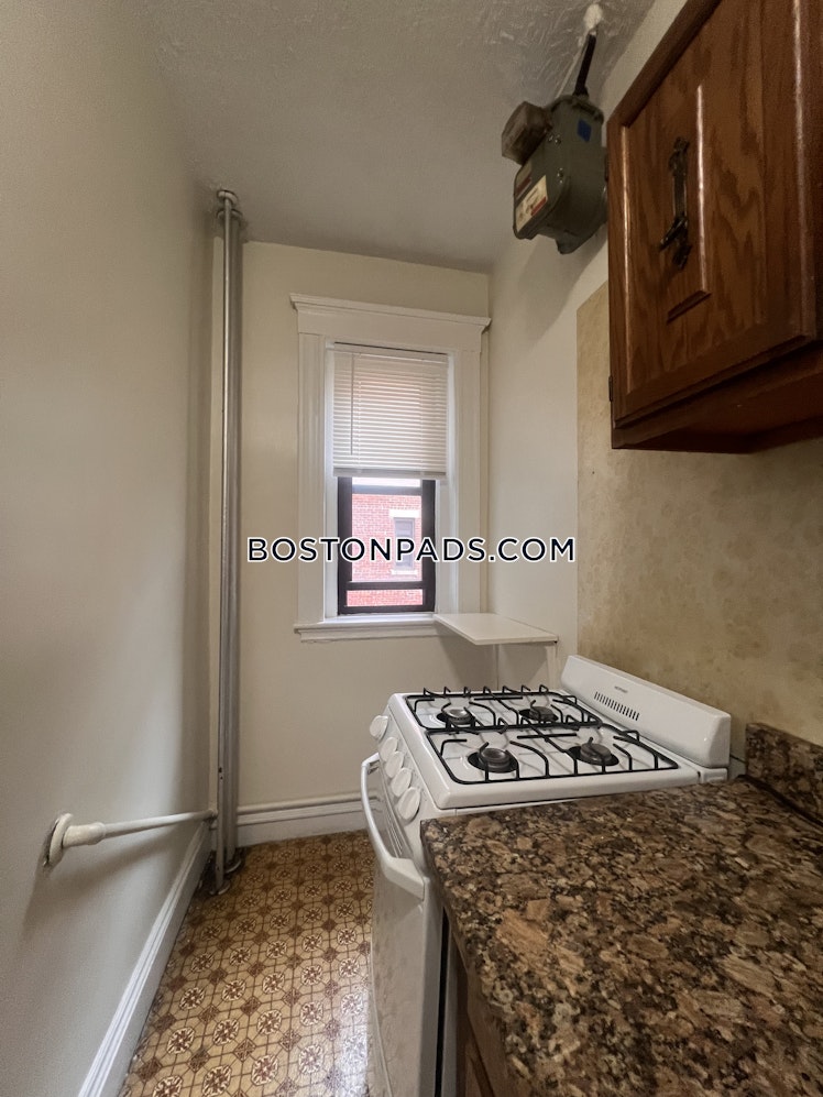 Washington St., Malden