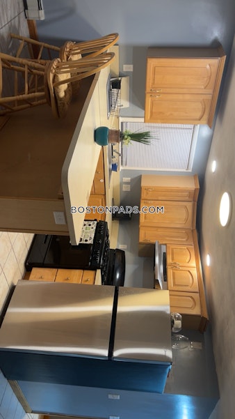 S Cambridge St. Revere